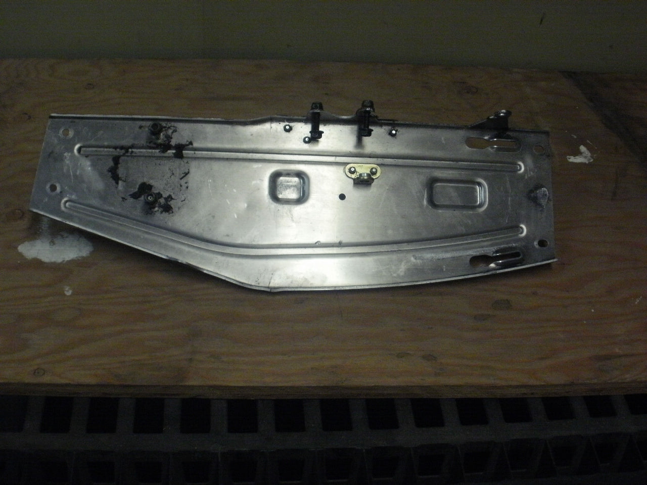 2011 Polaris 800 RUSH PRO-R BELT GUARD ASSEMBLY 1017418