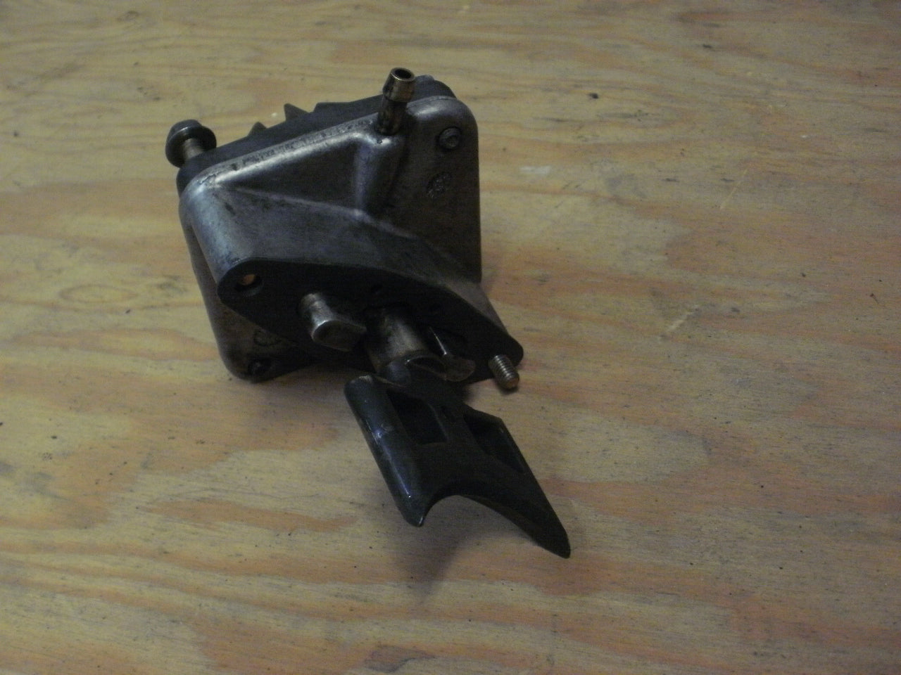 2011 Polaris 800 RUSH PRO-R HOUSING WITH BUSHING ASSEMBLY (POWER VALVES) 1202640