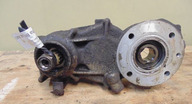 1987 YAMAHA BIG BEAR 4WD Case Transfert 1 and 2 2HR17542-01-00 2HR-17541-00-00