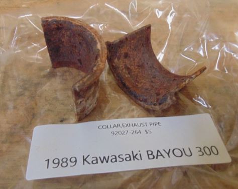 1989 KAWASAKI BAYOU 300 4X4 Collar, Exhaust Pipe 92027-264
