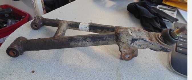 2004 CAN-AM TRAXTER MAX STD & MAX XT UPPER ARM BLK 706200320